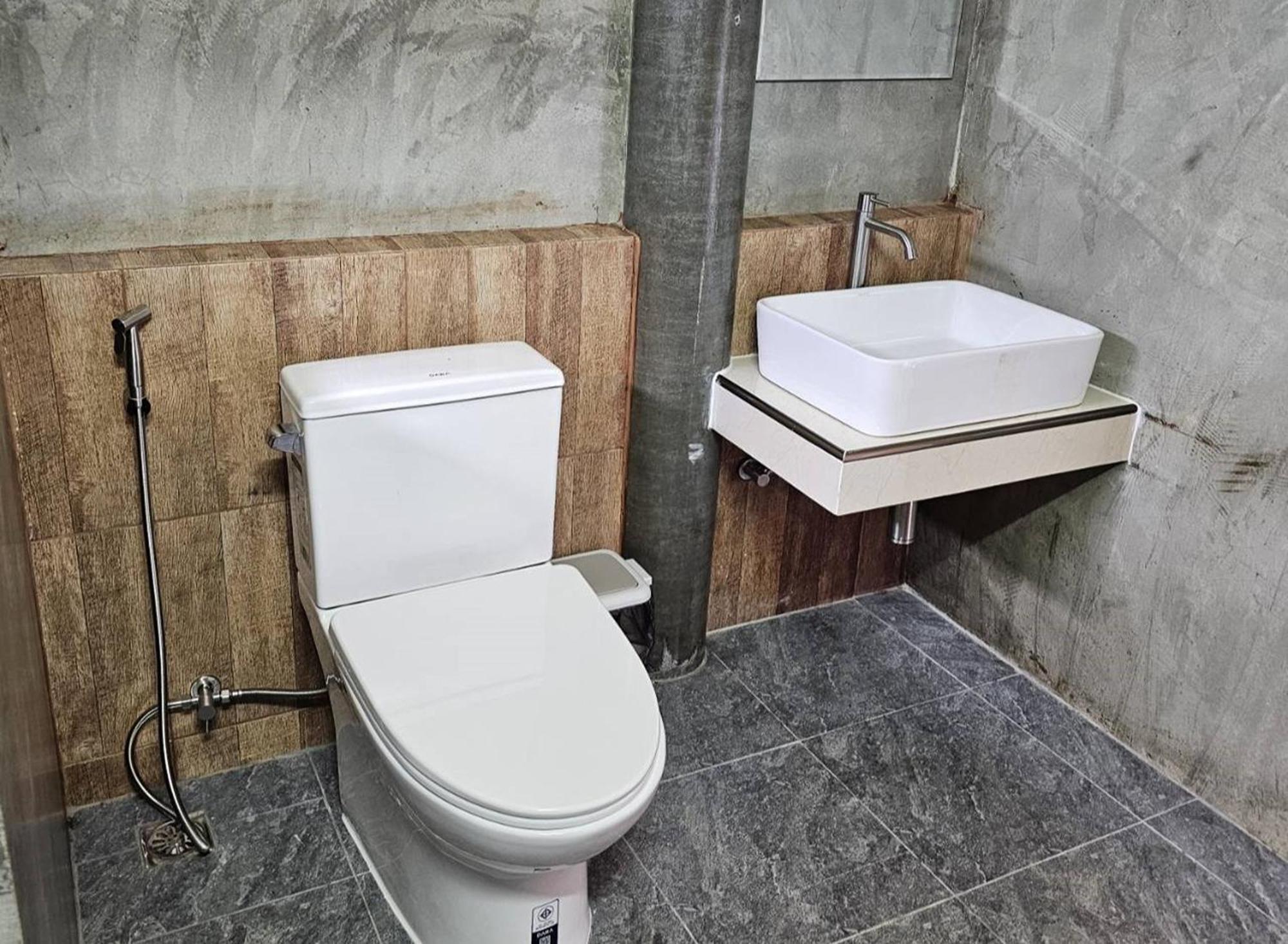 Nipatra Homestay Bangkok Exterior photo